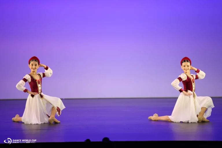 Сребърен и бронзов медал от световните финали на Dance World Cup — снимка