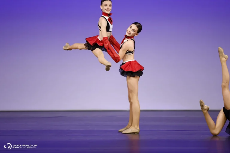 Сребърен и бронзов медал от световните финали на Dance World Cup — снимка