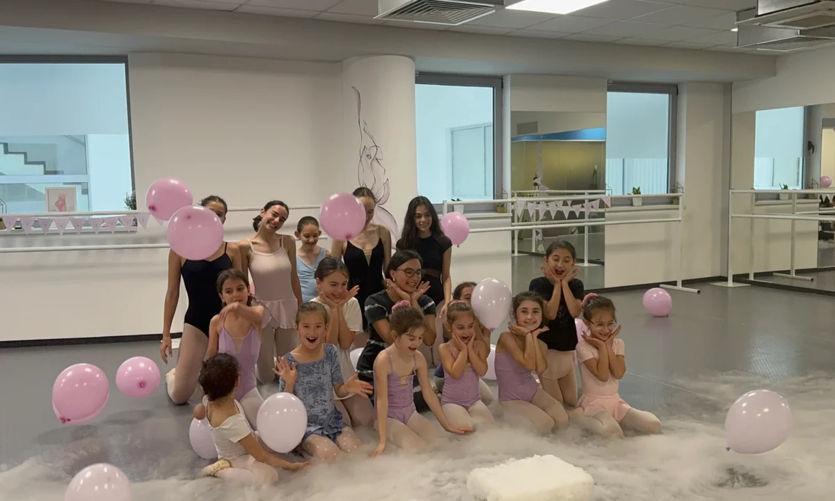 Prima Donna ballet school — photo