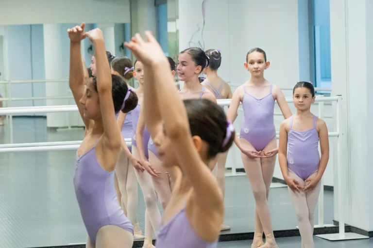 Открит урок по класически балет: Kids и Advanced представиха своя напредък — снимка