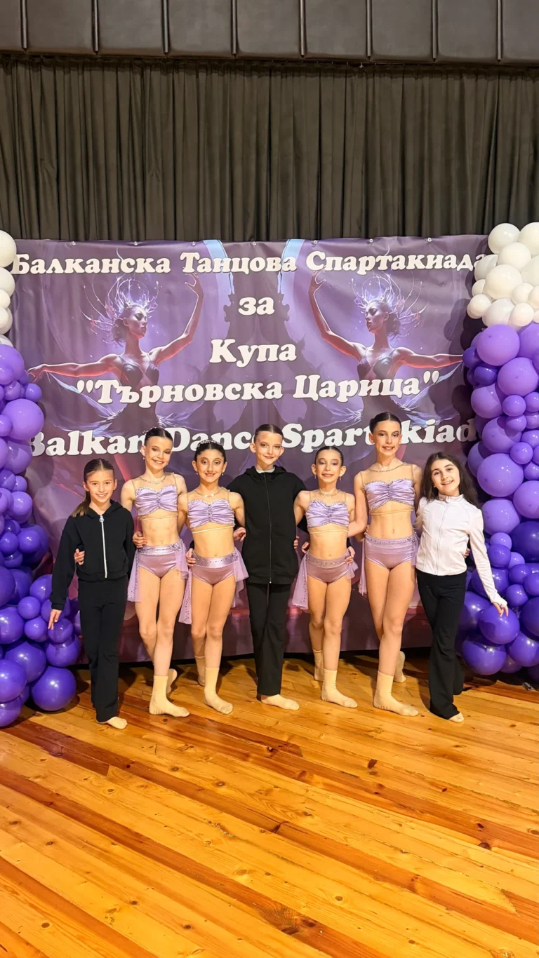 Grand Prix, награда за педагог и отличие за талант на „Търновска царица 2026“ — снимка